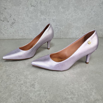 Vizzano 1185-1302 Pointy Toe Pump in Light Pink Metallic Lizard